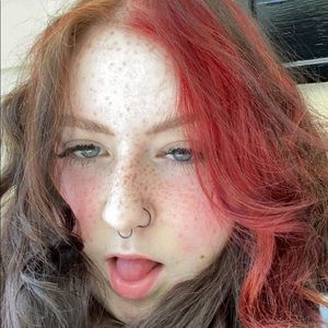 Meet your Posher, Lenore